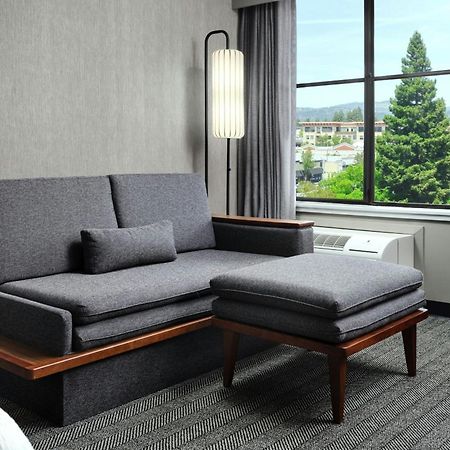 Hotel Courtyard By Marriott Santa Rosa Zewnętrze zdjęcie