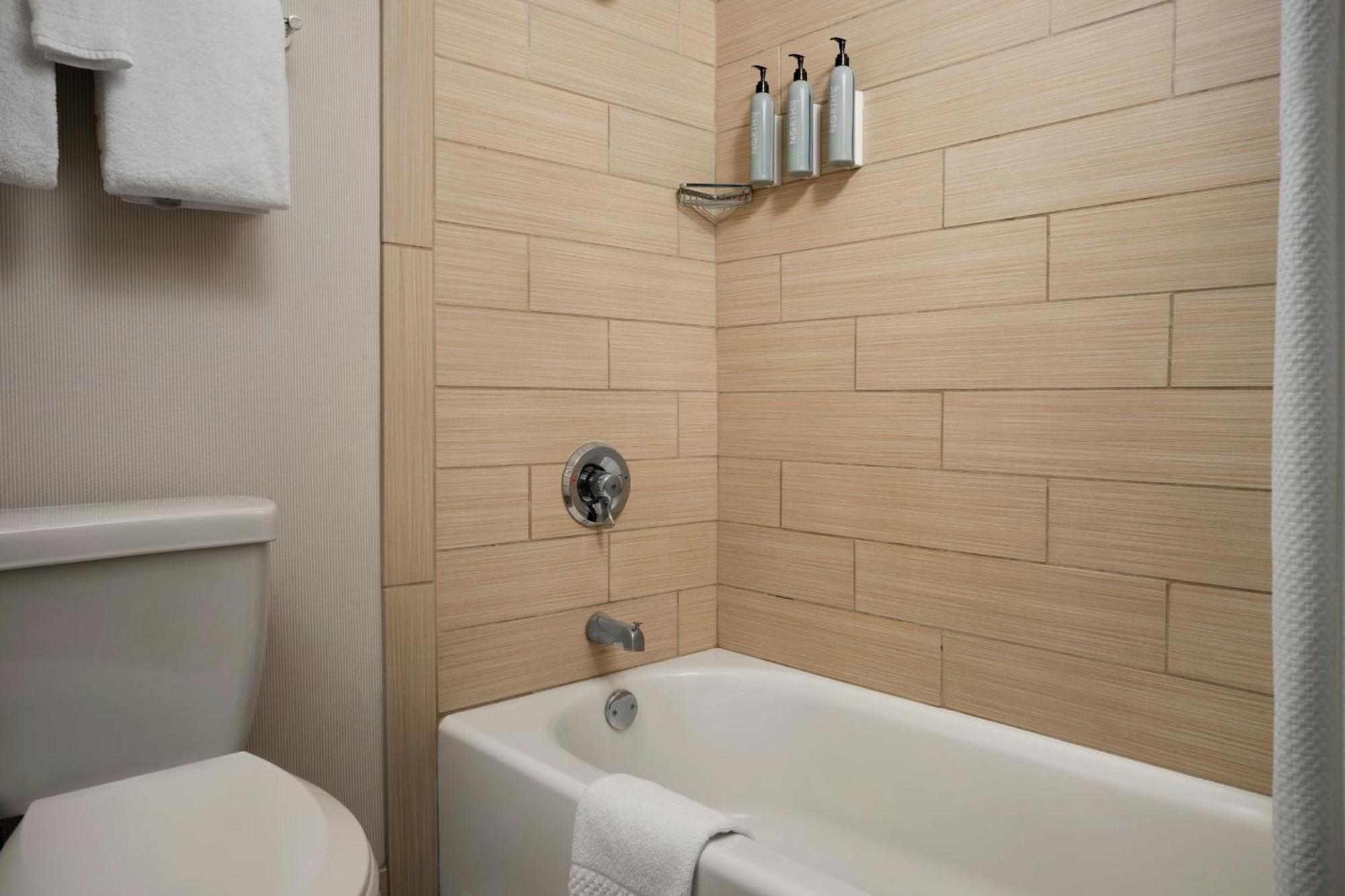 Hotel Courtyard By Marriott Santa Rosa Zewnętrze zdjęcie