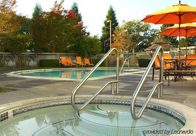 Hotel Courtyard By Marriott Santa Rosa Zewnętrze zdjęcie